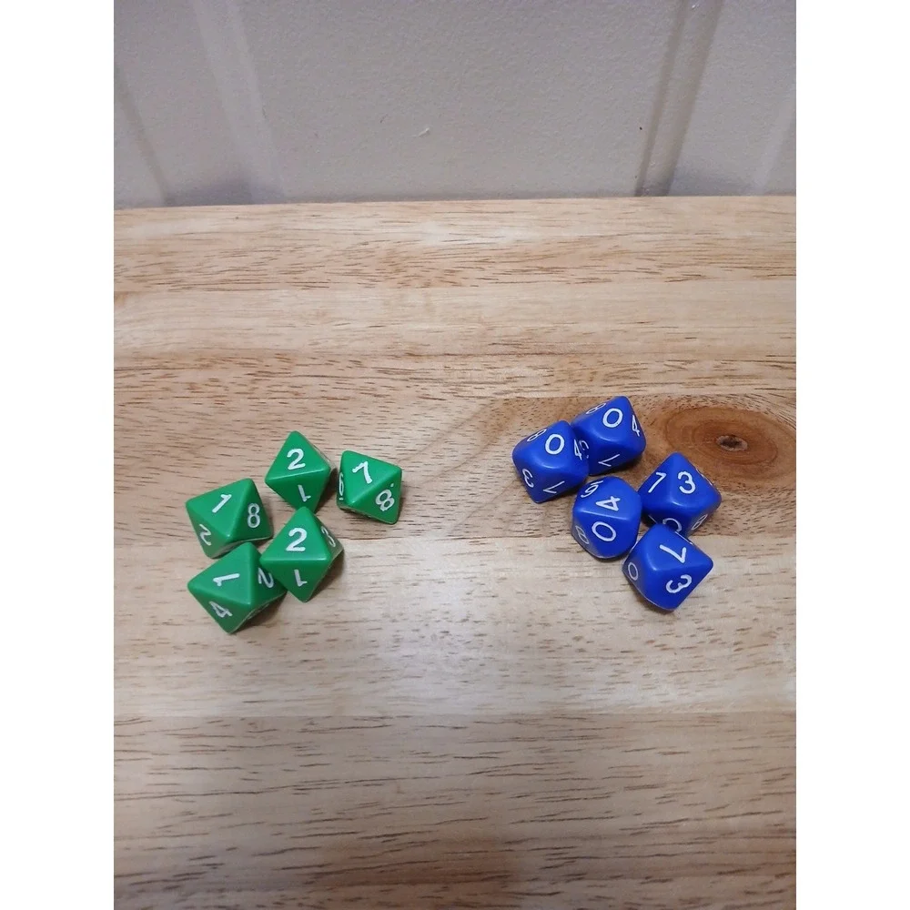Dungeons and‎ Dragons 8 Dice Polyhedral Game Die Blue and Green Diamond Shape